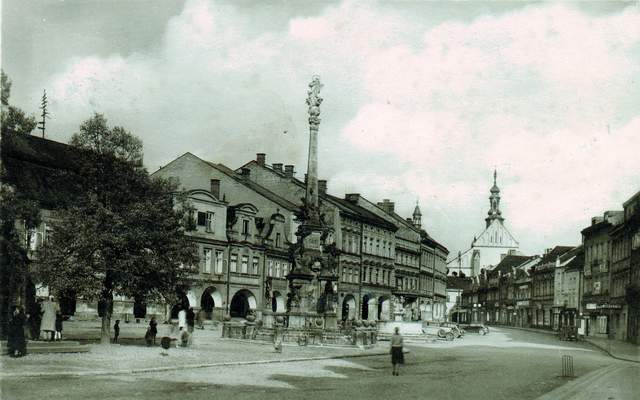 namesti1952.jpg
